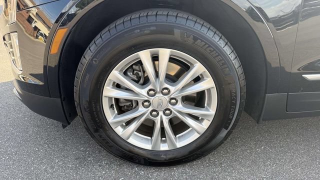 Certified 2024 Cadillac XT5 Luxury w/ LPO, Floor Liner Package AWD/4WD image 40