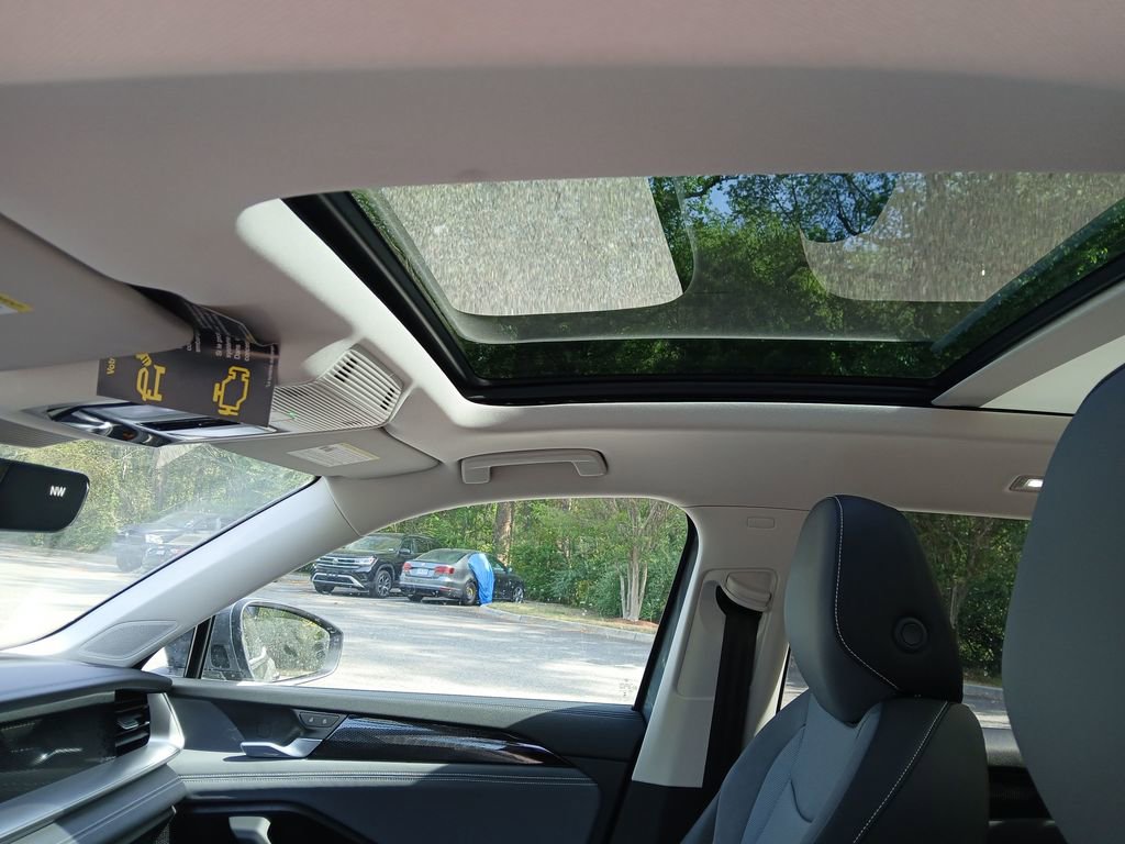 New 2026 Volkswagen Tiguan SE image 20