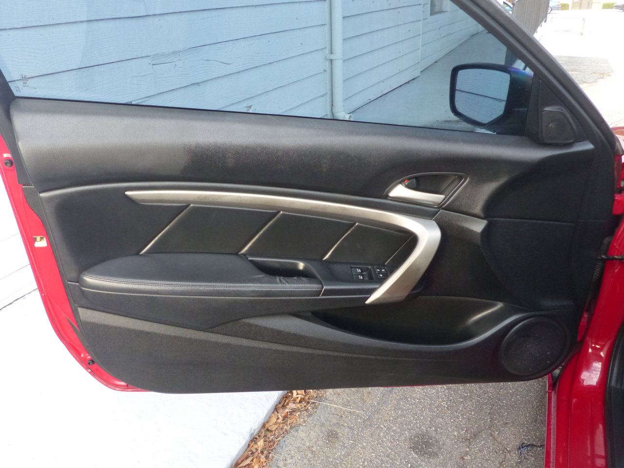 Used 2011 Honda Accord EX-L image 15