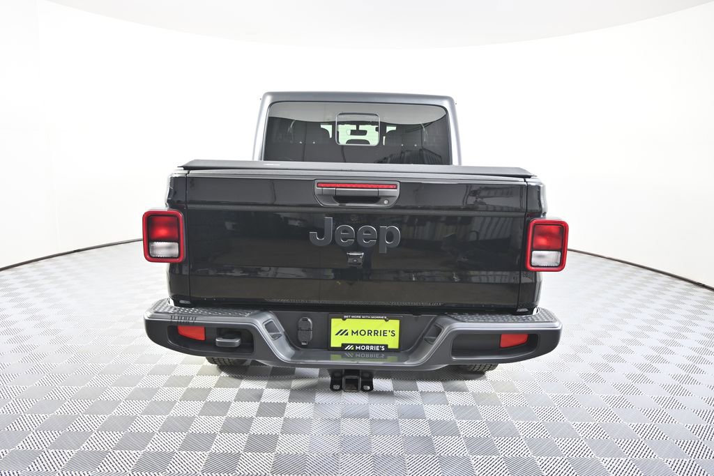 Used 2022 Jeep Gladiator Sport image 5