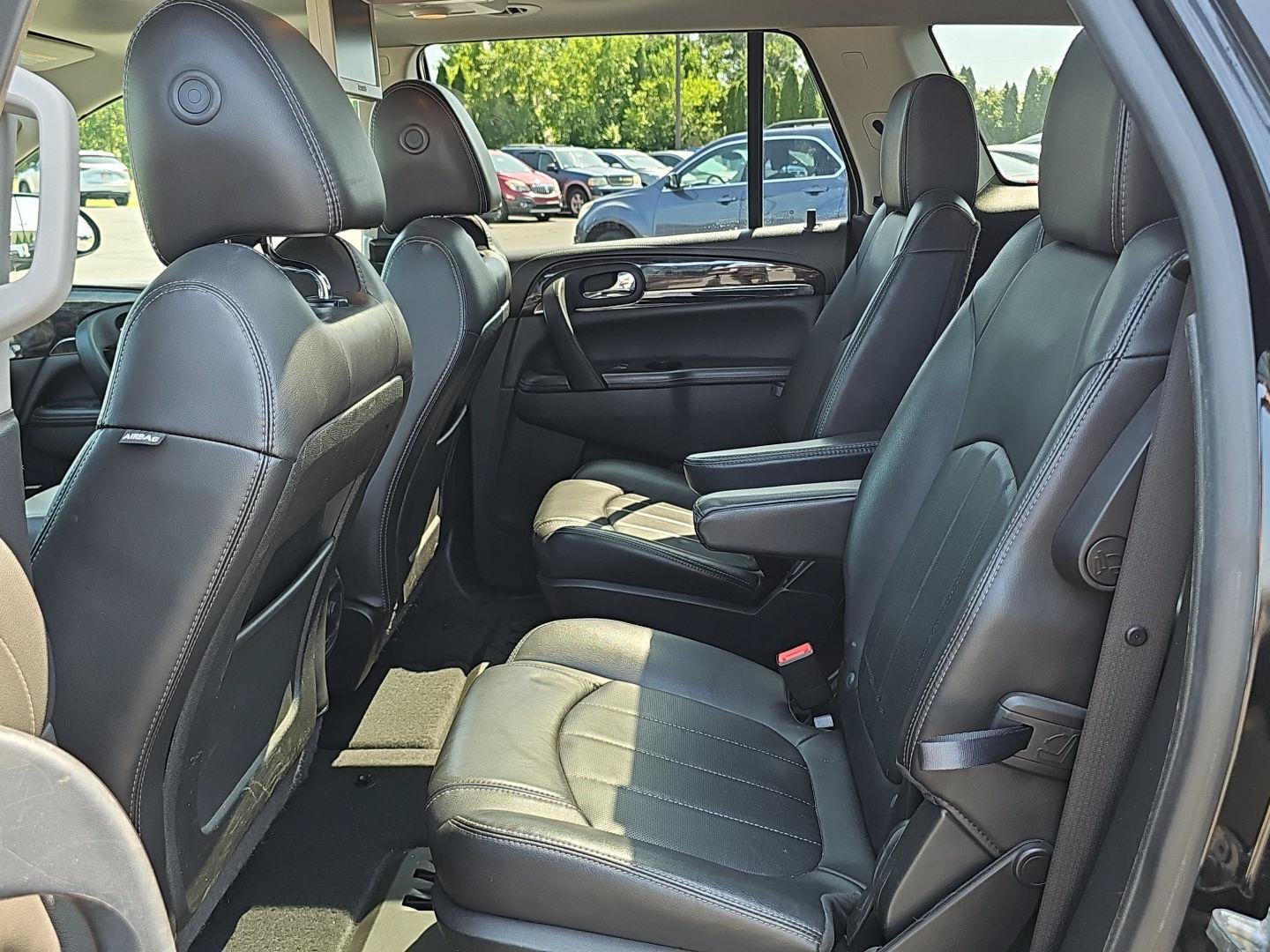 Used 2016 Buick Enclave Leather AWD/4WD image 19