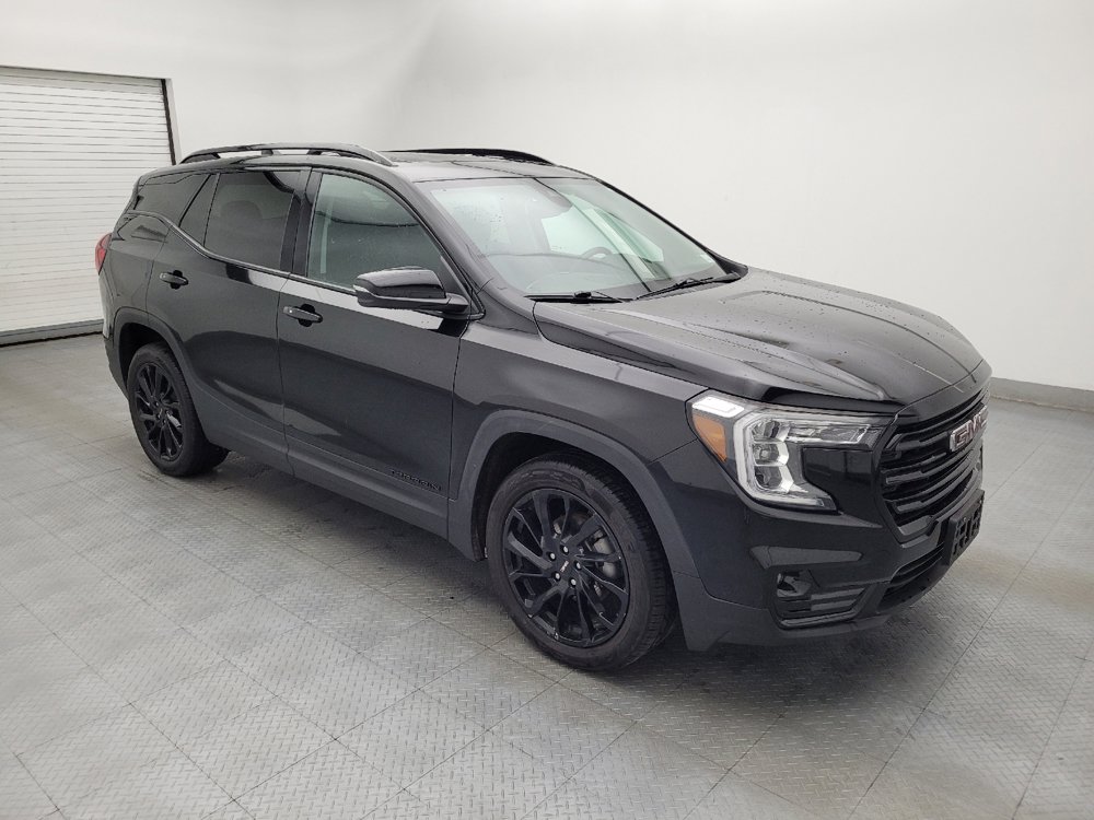 Used 2023 GMC Terrain SLT w/ Infotainment Package II AWD/4WD image 11