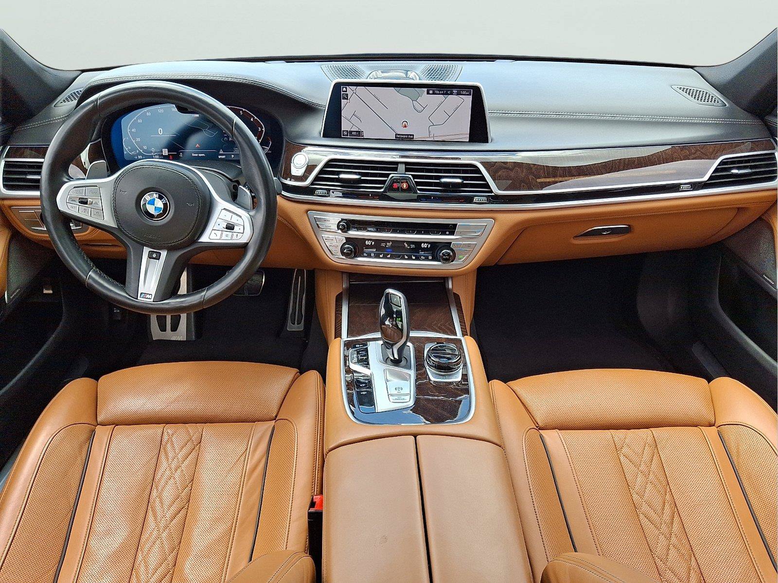 Used 2021 BMW 750i xDrive w/ Executive Package AWD/4WD image 9