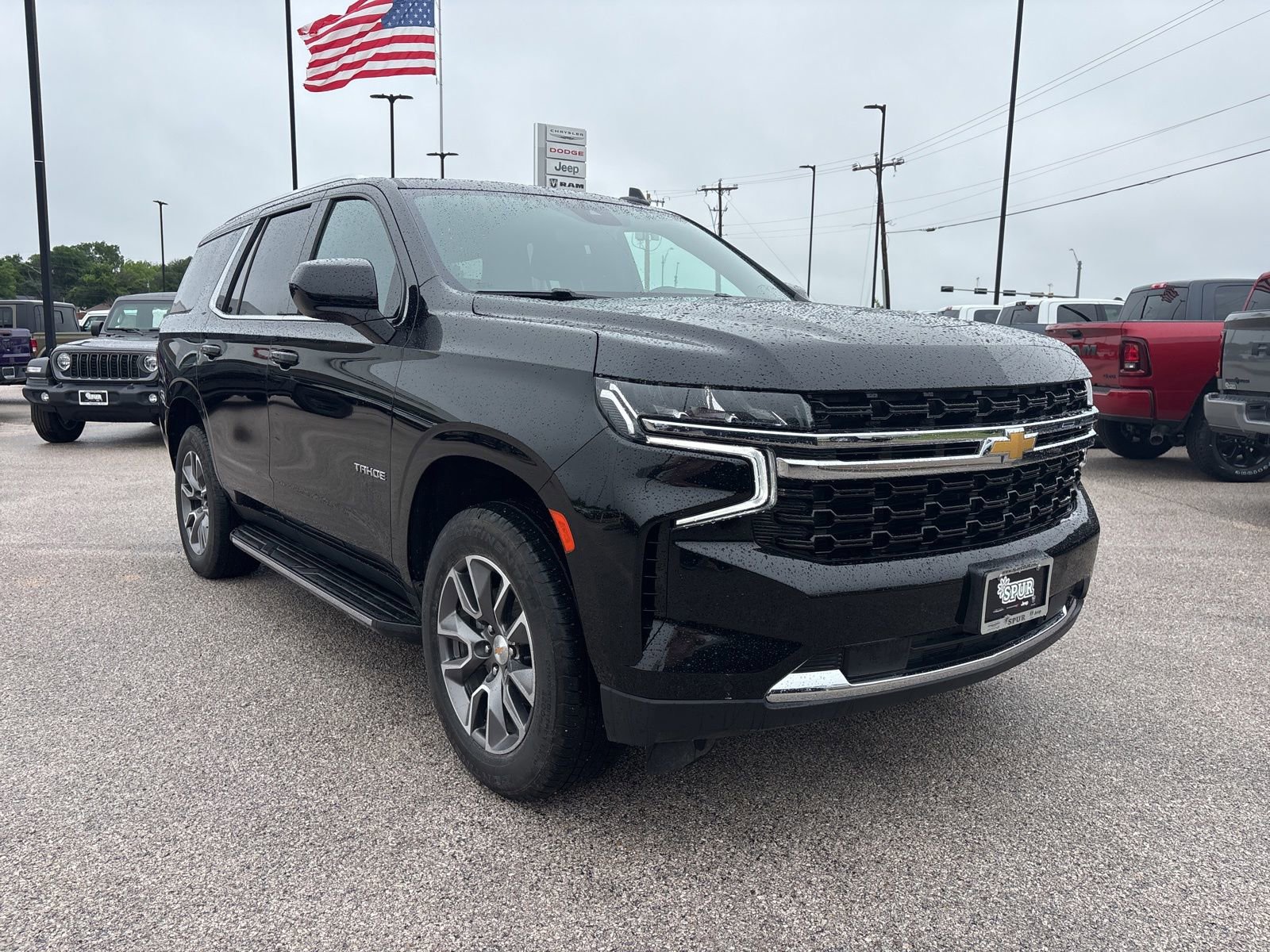 Used 2024 Chevrolet Tahoe LS w/ Driver Alert Package RWD image 8