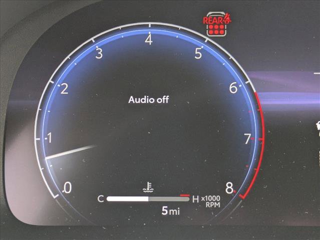 New 2025 Toyota Highlander Limited image 11