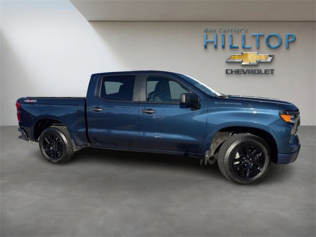 Used 2023 Chevrolet Silverado 1500 Custom image 3