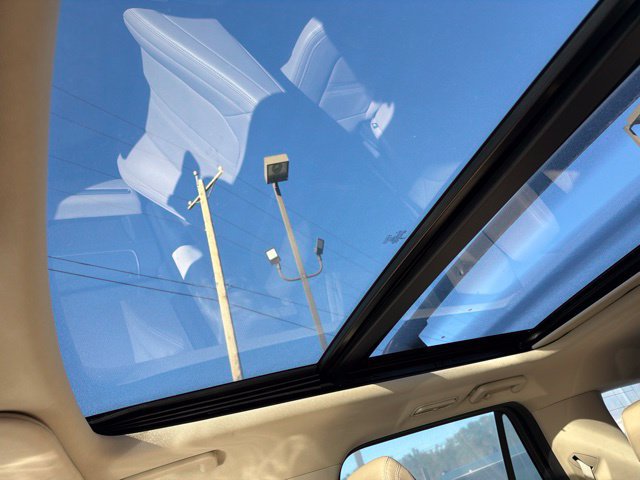 Used 2024 Ford Expedition Limited AWD/4WD image 38