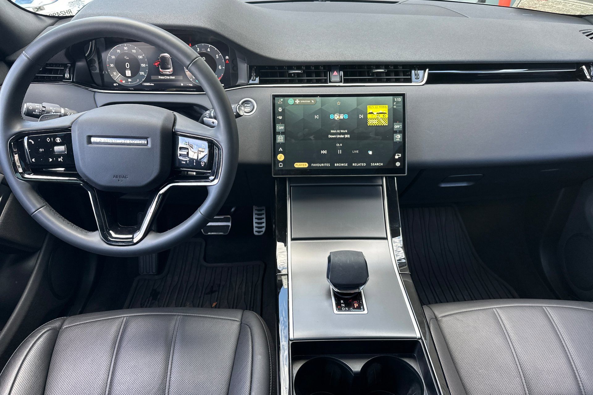 Used 2024 Land Rover Range Rover Evoque Dynamic SE image 31