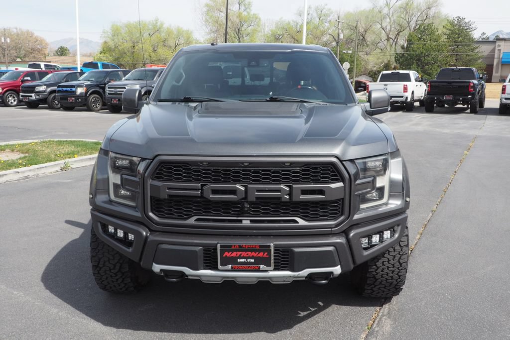 Used 2018 Ford F150 Raptor w/ Equipment Group 802A Luxury AWD/4WD image 2