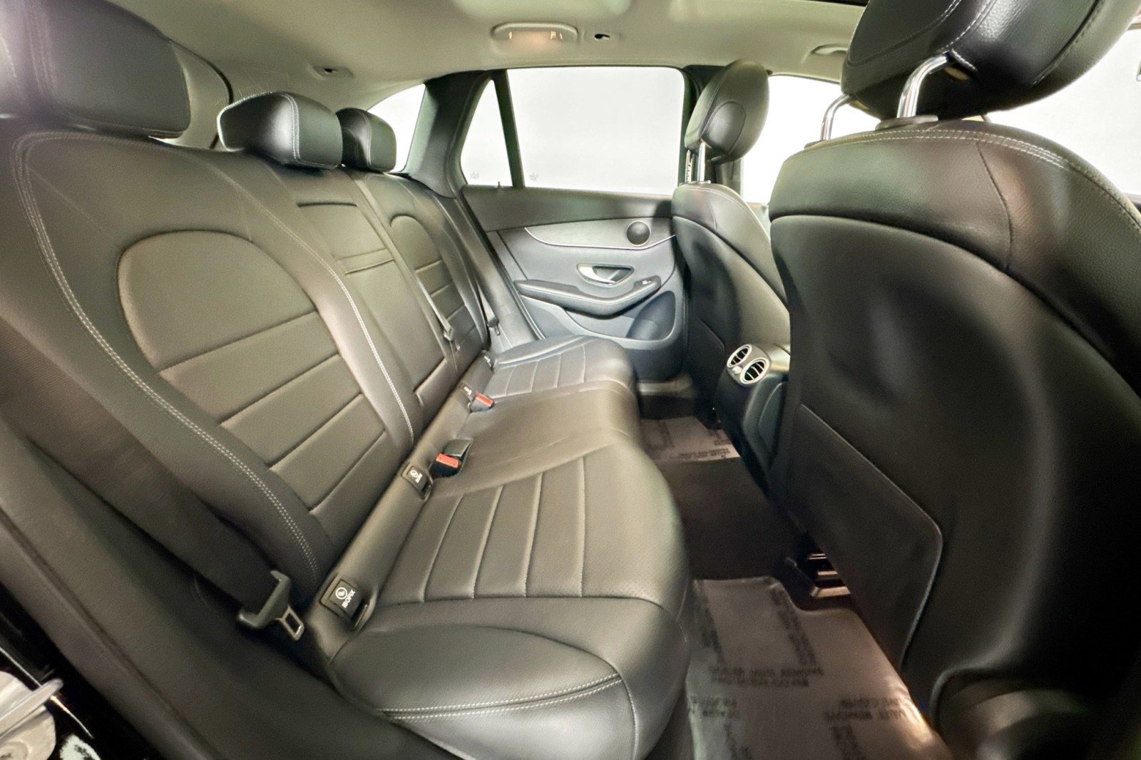 Certified 2021 Mercedes-Benz GLC 300 4MATIC image 26