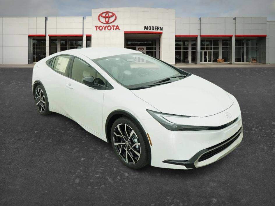 New 2026 Toyota Prius Plug-In Hybrid FWD image 11