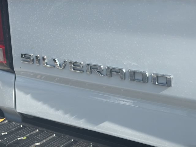 Used 2026 Chevrolet Silverado 2500 LTZ w/ LTZ Convenience Package AWD/4WD image 9