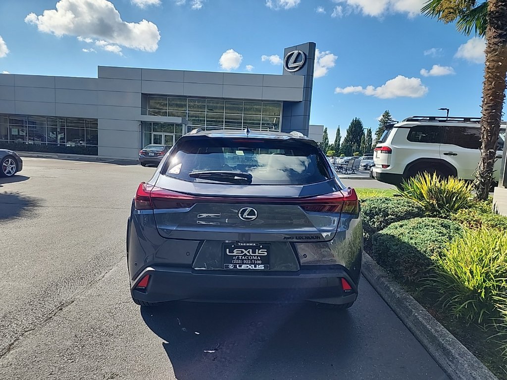 New 2026 Lexus UX 300h AWD w/ Accessory Package (Z1) image 4
