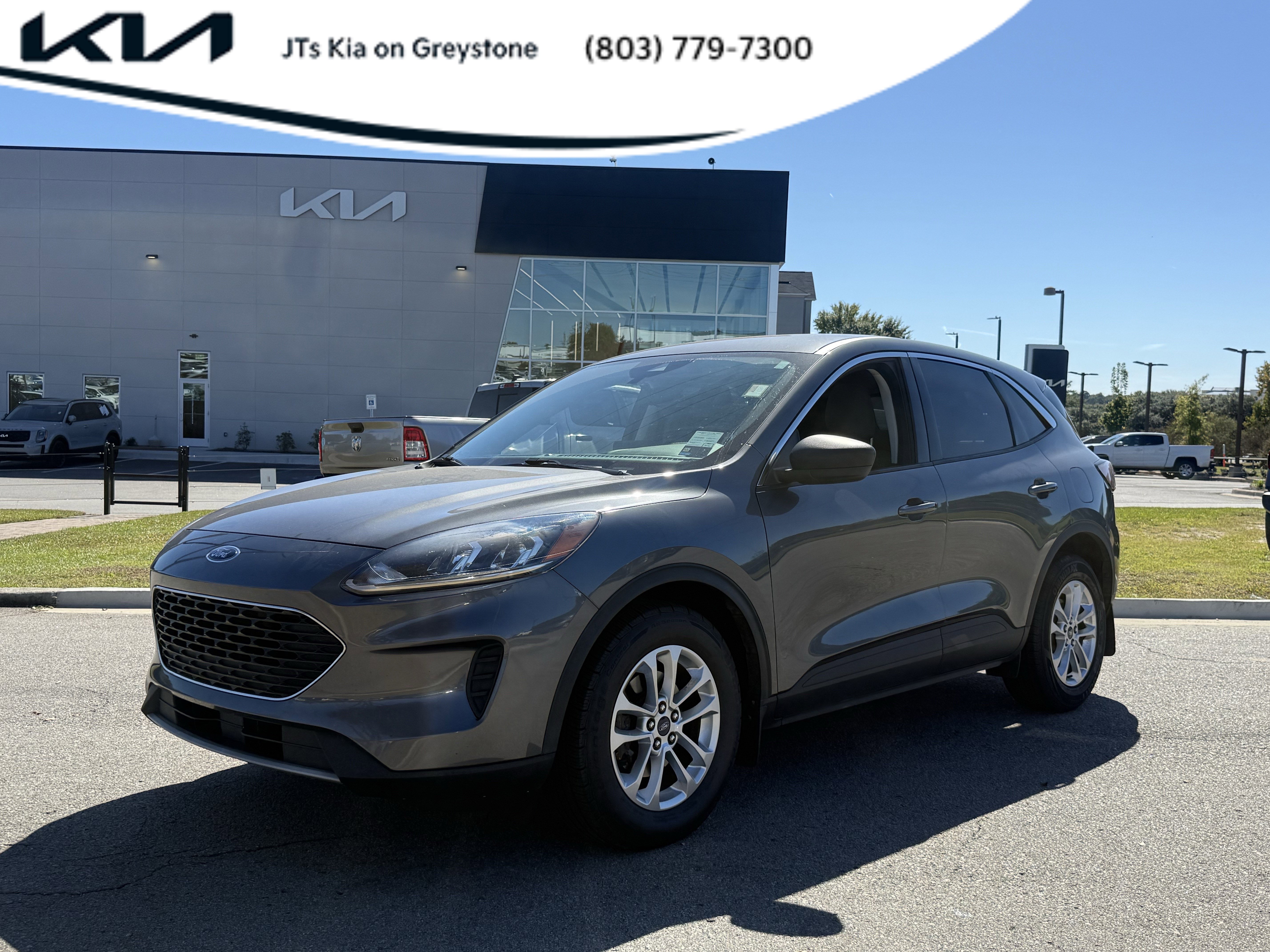 Used 2022 Ford Escape SE