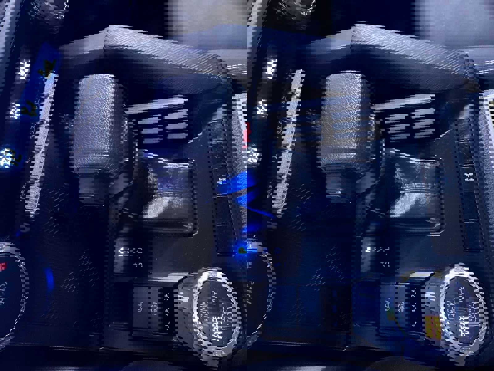 Used 2024 Toyota Tacoma TRD Off-Road image 29