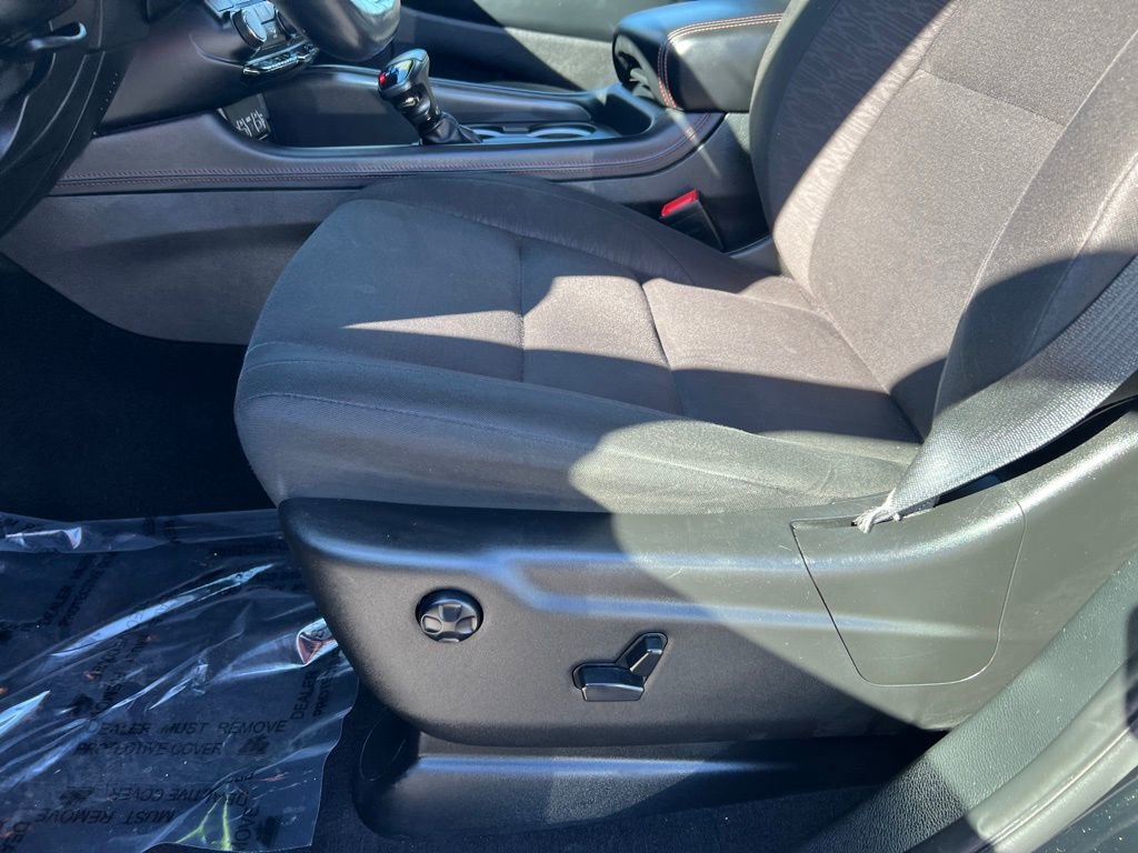 Used 2023 Dodge Durango GT image 15