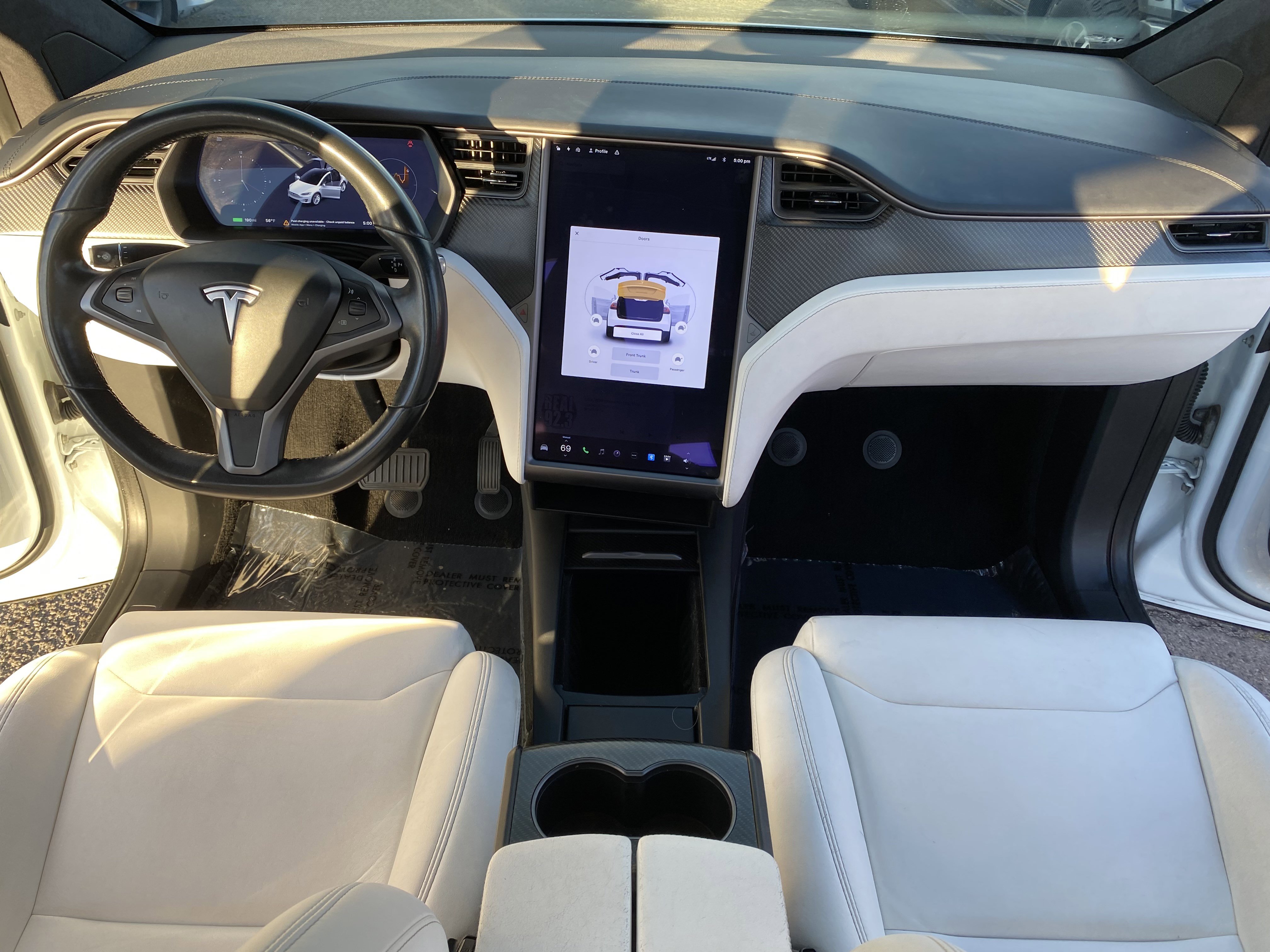 Used 2018 Tesla Model X 75D image 31