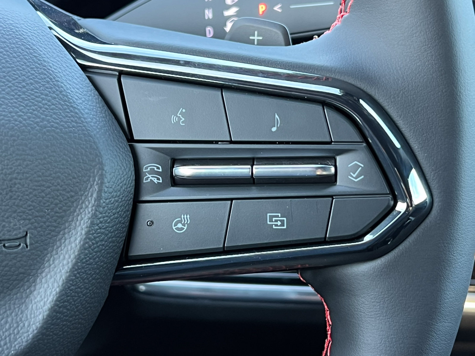New 2027 Chevrolet Equinox RS w/ Safety and Technology Package AWD/4WD image 21