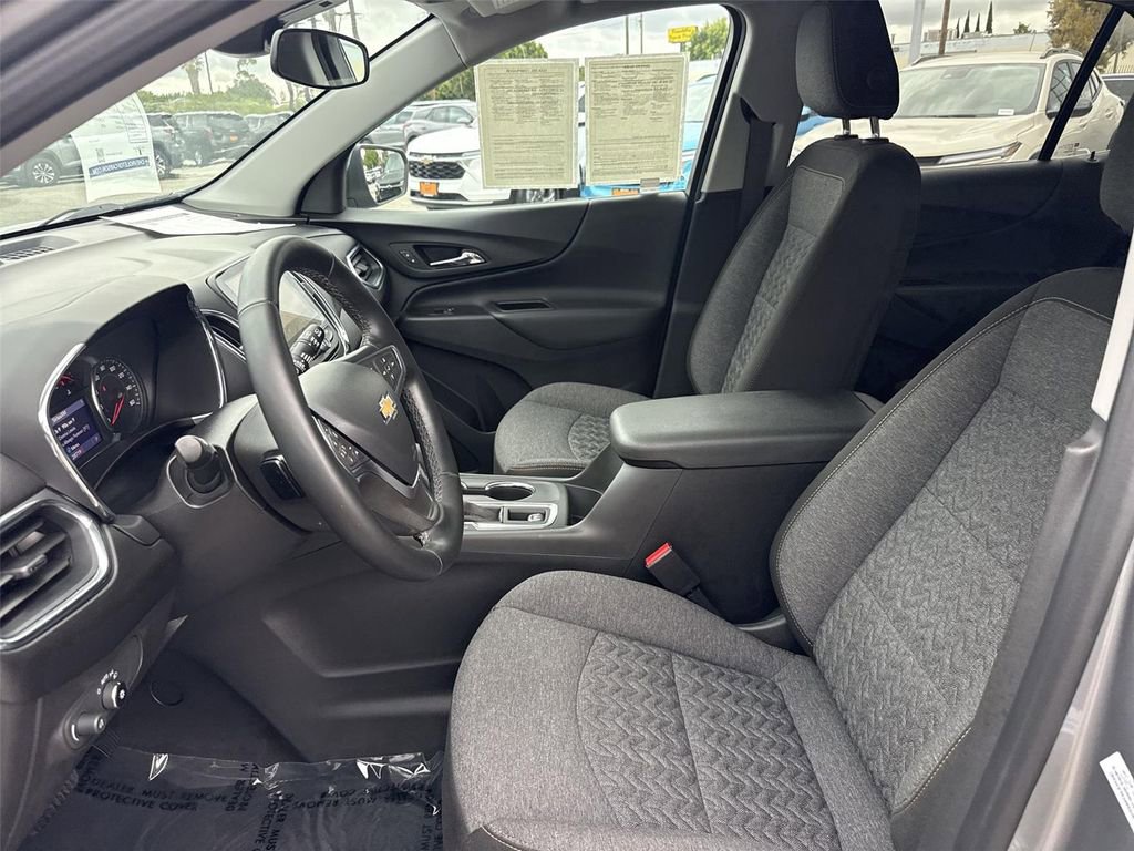 Used 2023 Chevrolet Equinox LT image 17