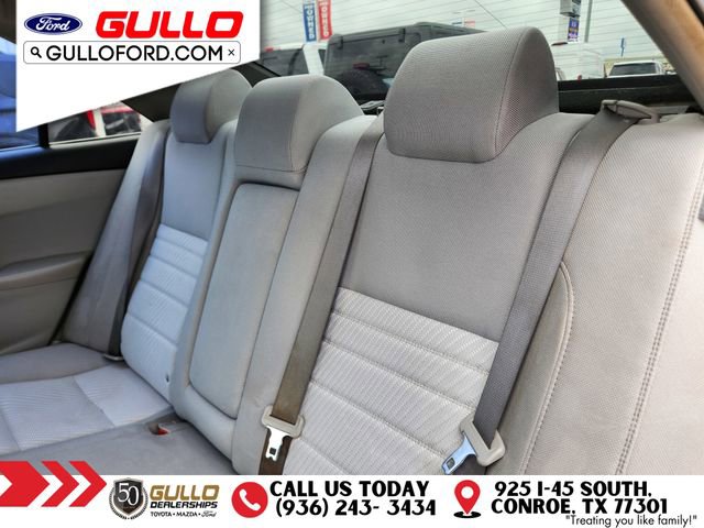 Used 2016 Toyota Camry LE FWD image 14