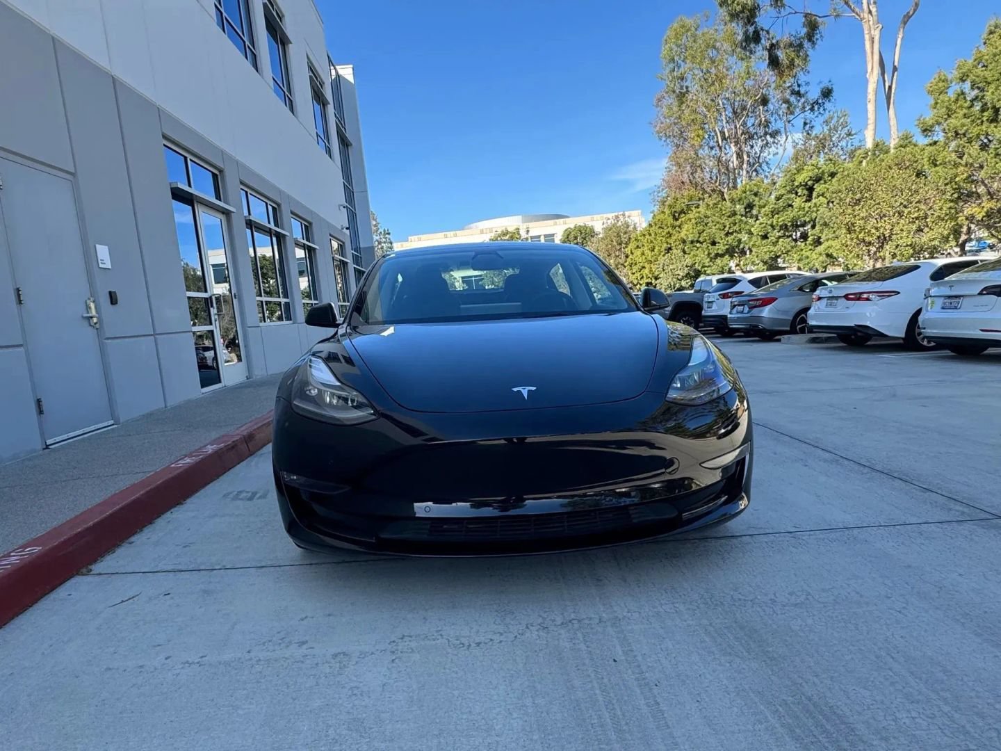 Used 2022 Tesla Model 3 RWD image 2