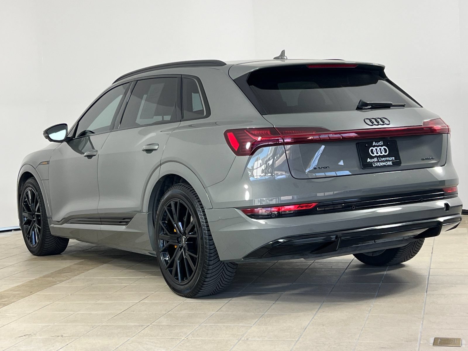 Used 2023 Audi e-tron Chronos w/ Chronos Package AWD/4WD image 4