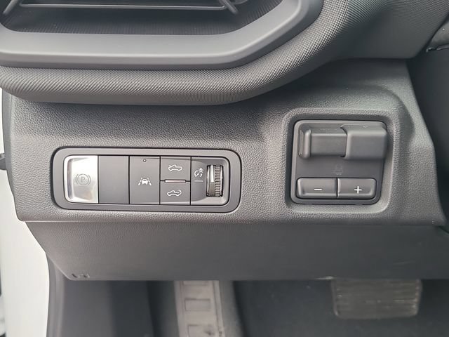 New 2026 Chevrolet Silverado EV LT w/ Plus Package AWD/4WD image 23