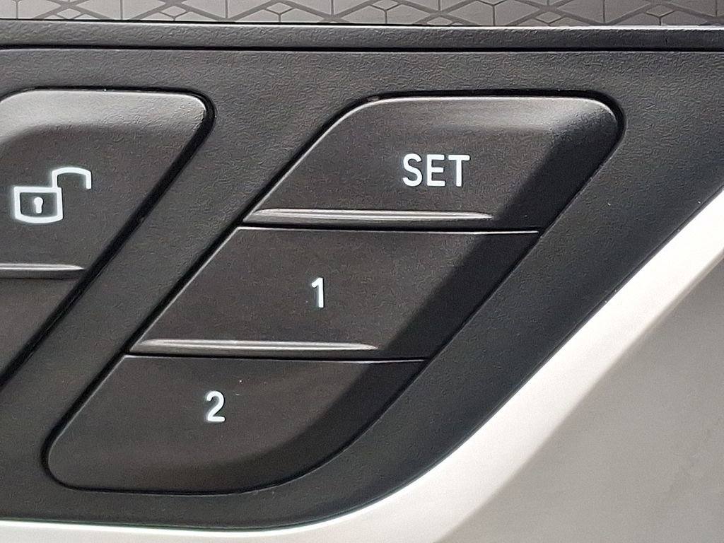 Used 2024 BMW X3 xDrive30i w/ Premium Package image 28