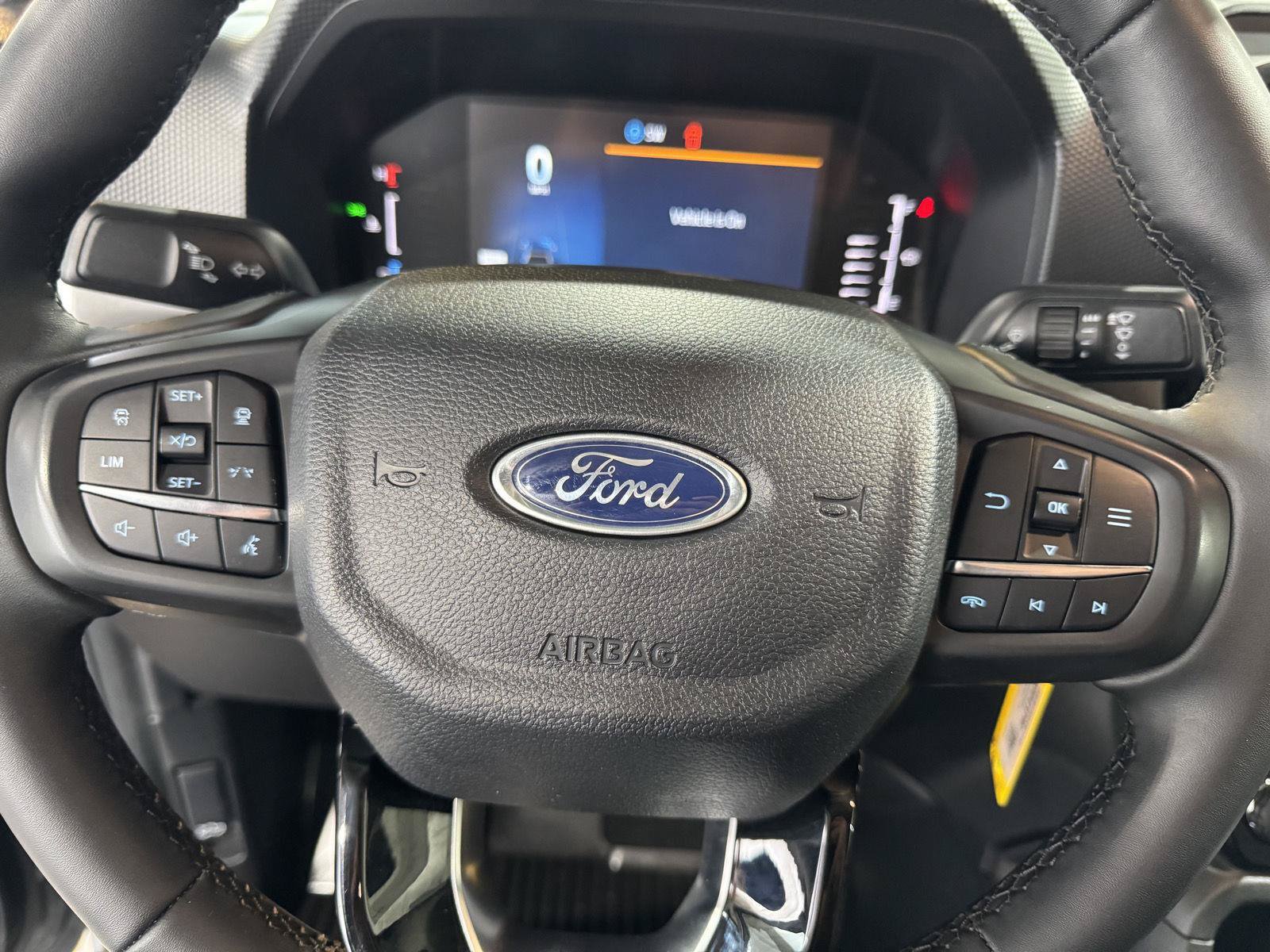 Used 2025 Ford Ranger XLT AWD/4WD image 13