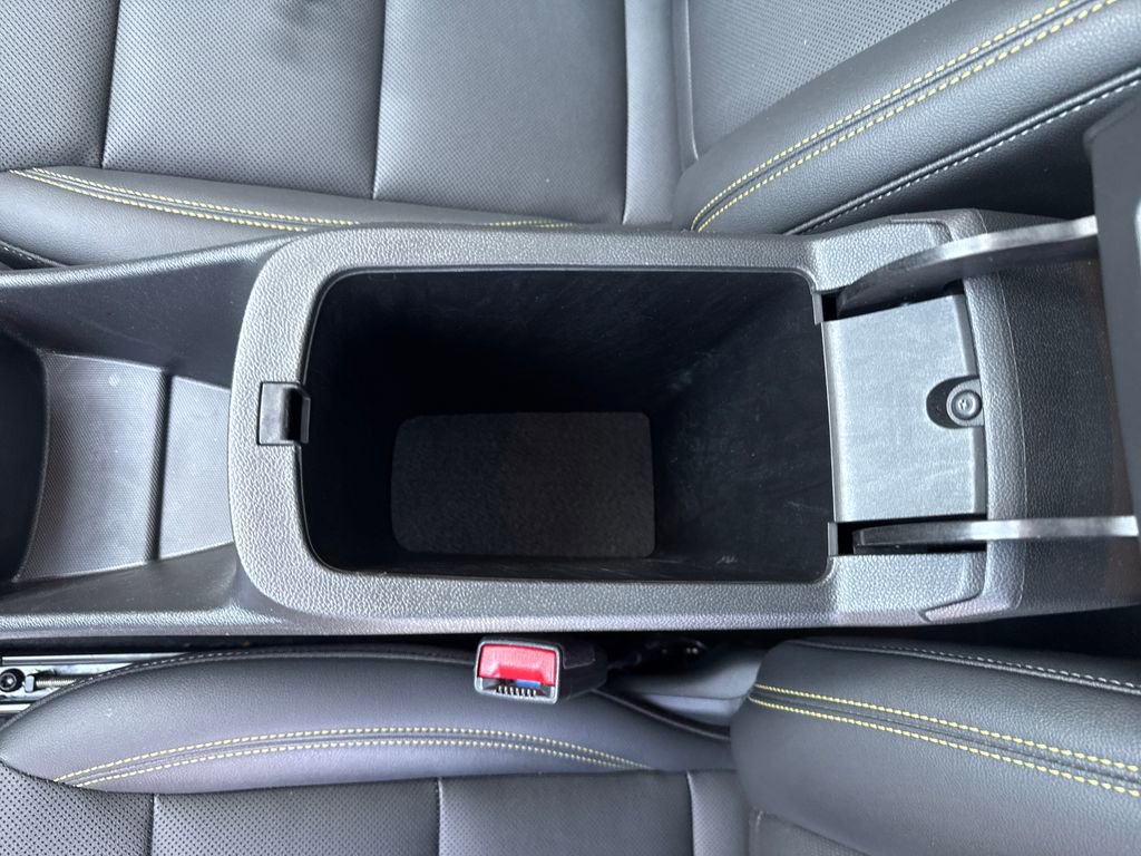 Used 2024 Chevrolet Trax ACTIV w/ Sunroof Package image 30