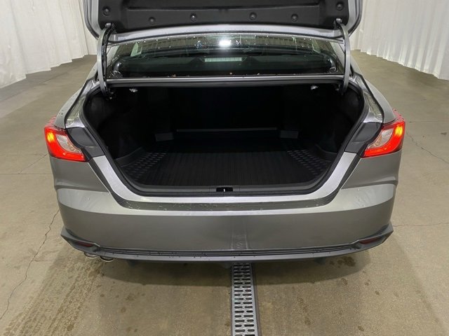 New 2026 Toyota Camry SE image 11