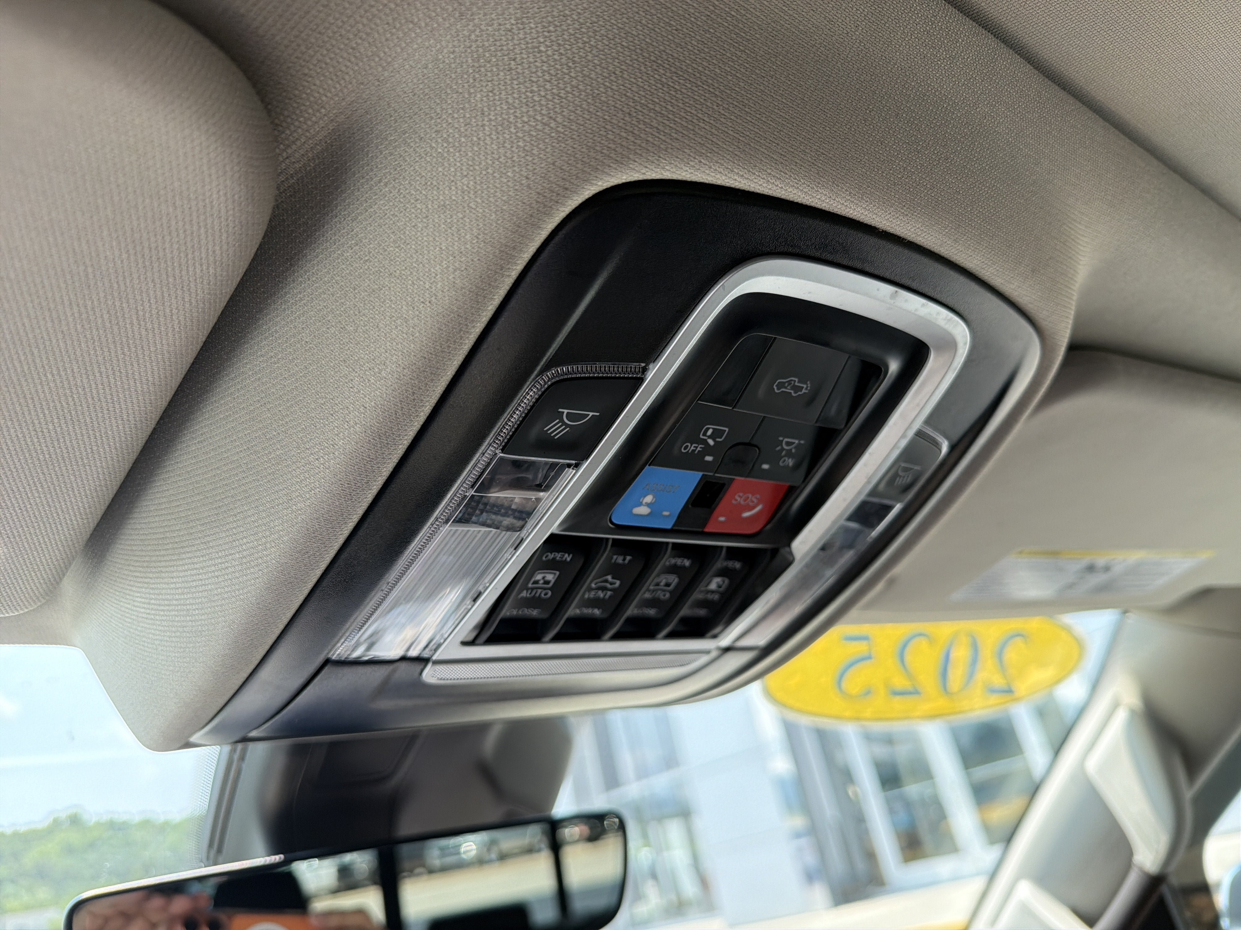Used 2025 RAM 1500 Limited w/ Bed Utility Group AWD/4WD image 43