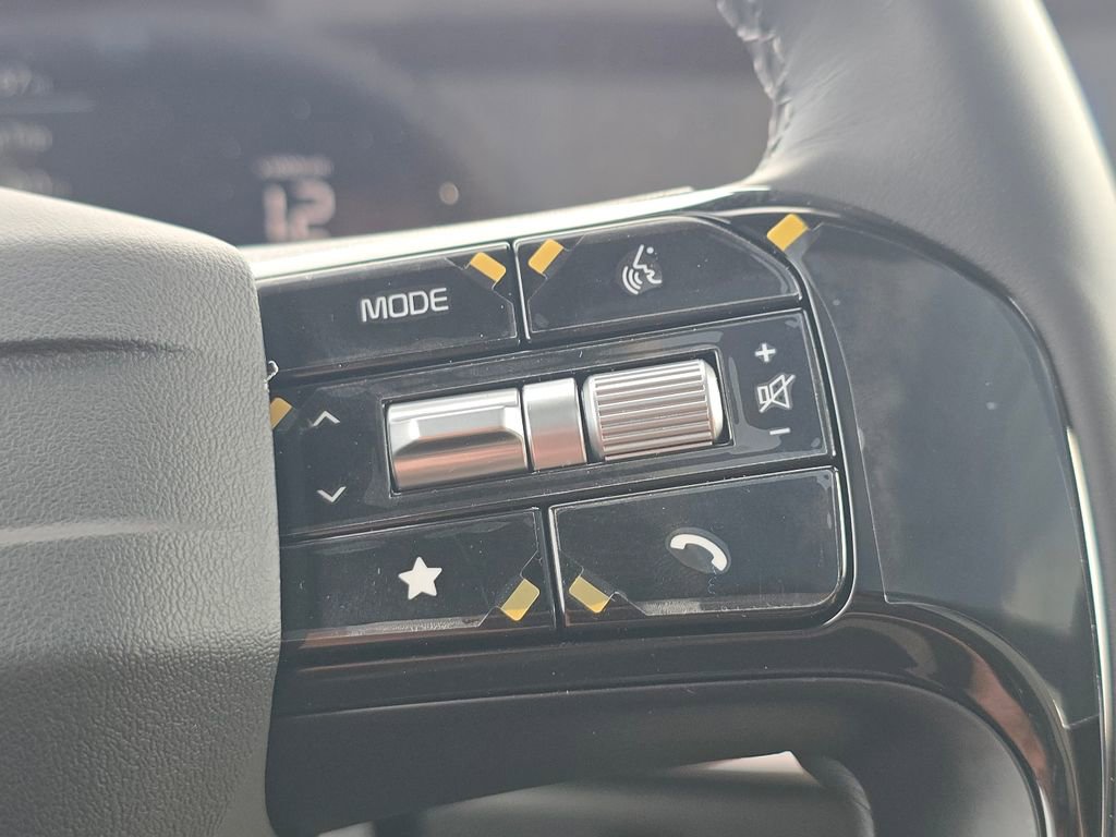 New 2026 Kia Sorento S w/ S Panoramic Sunroof Package image 9