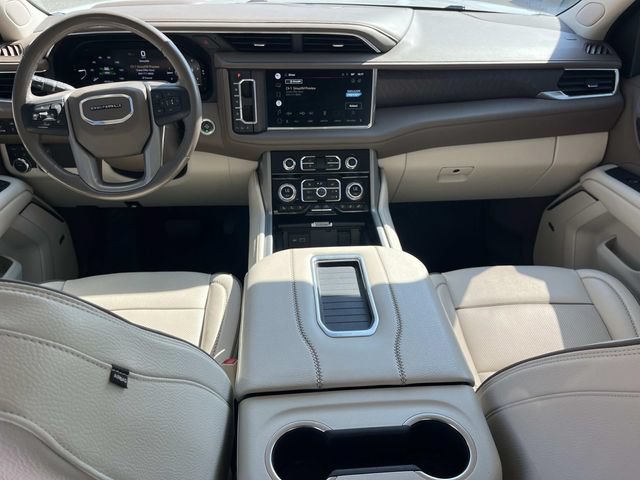 Used 2022 GMC Yukon Denali AWD/4WD image 12