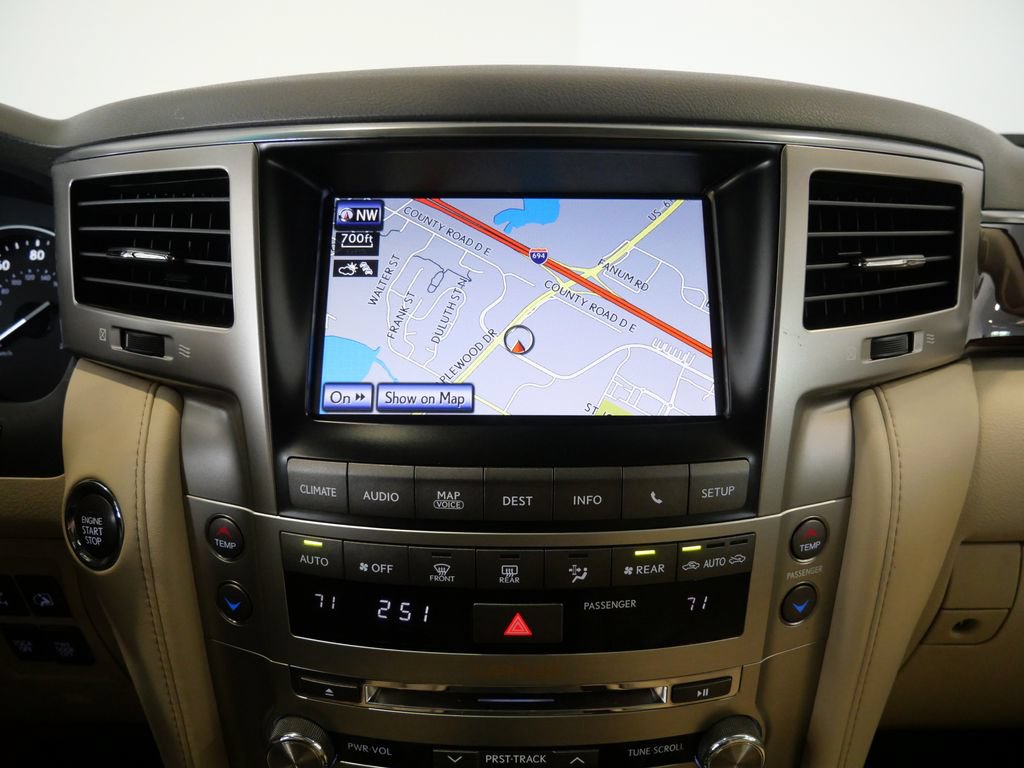 Used 2014 Lexus LX 570 4WD image 21