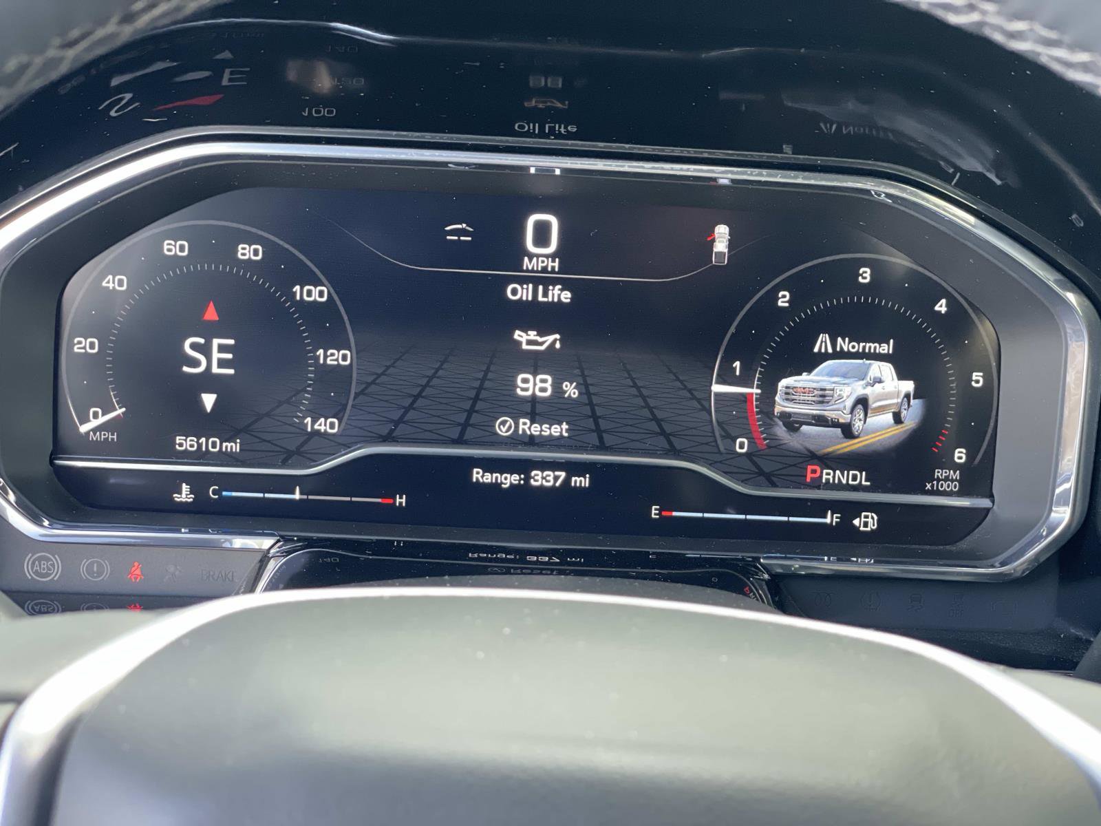 Used 2025 GMC Sierra 1500 SLE w/ Preferred Package image 21