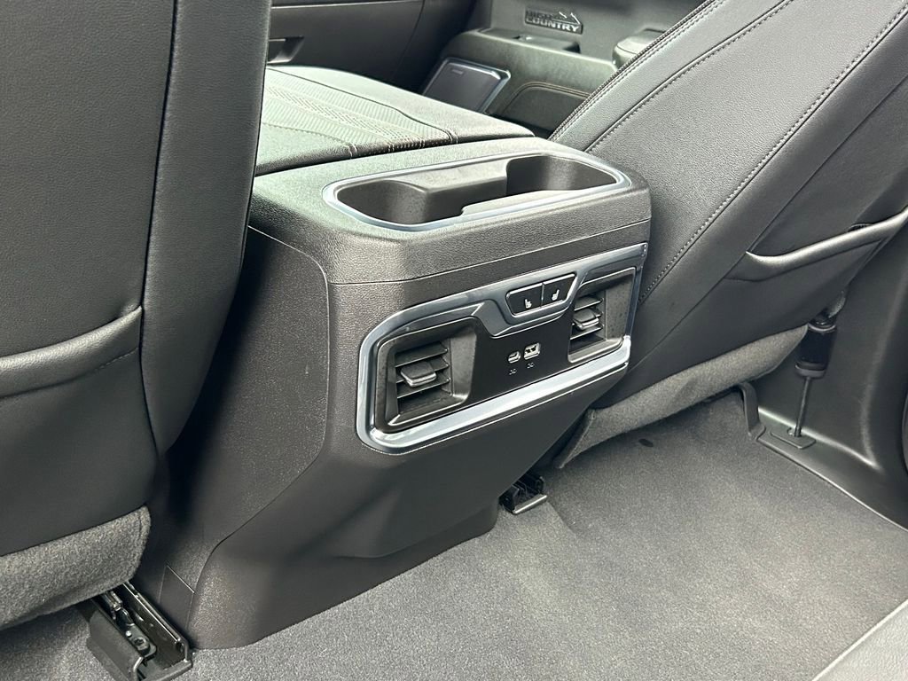 Used 2024 Chevrolet Silverado 1500 High Country w/ Technology Package image 48