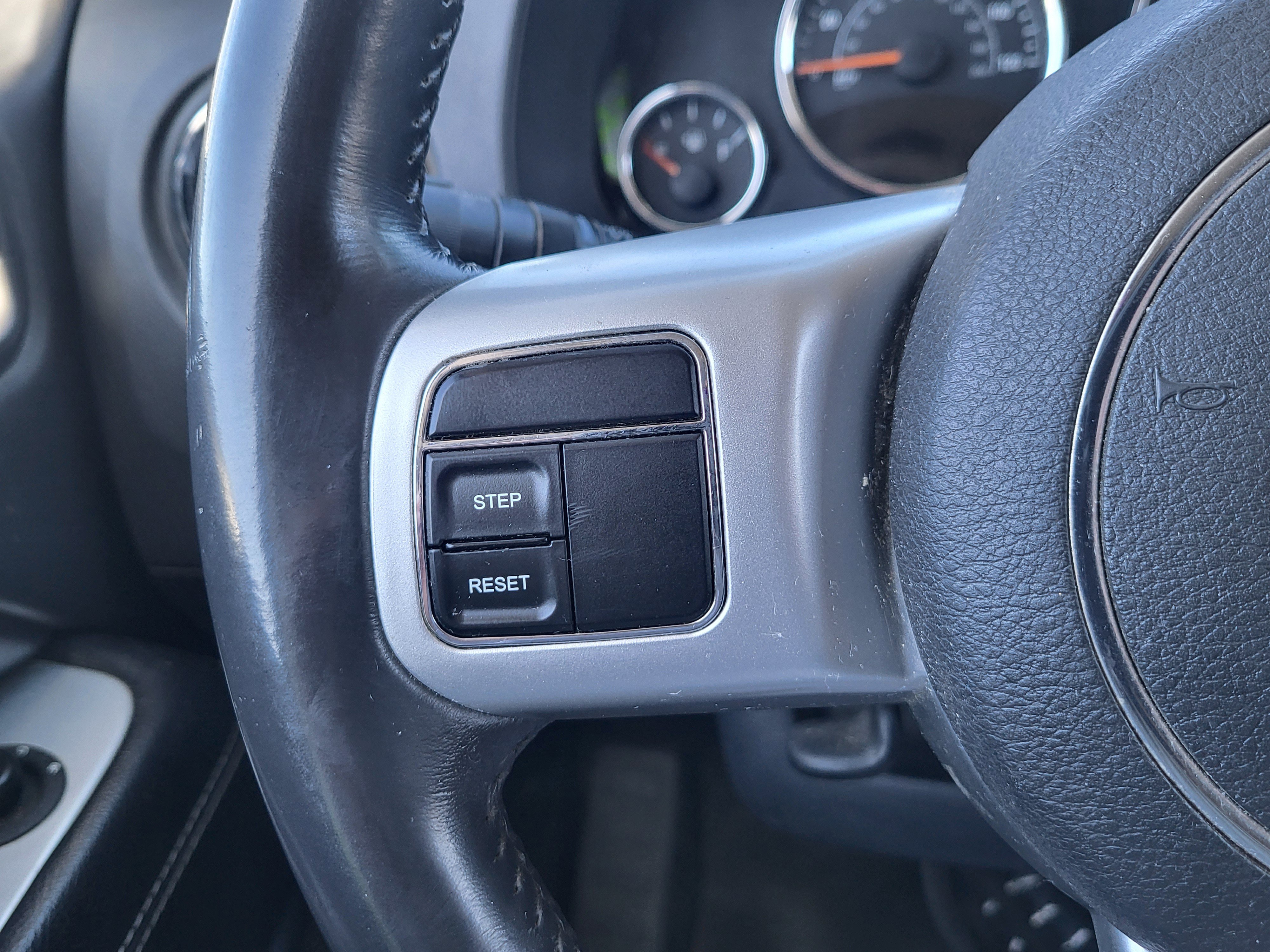 Used 2016 Jeep Compass Latitude image 26