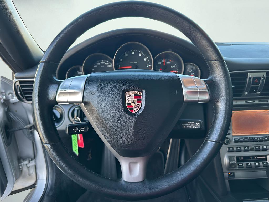 Used 2006 Porsche 911 Carrera image 28