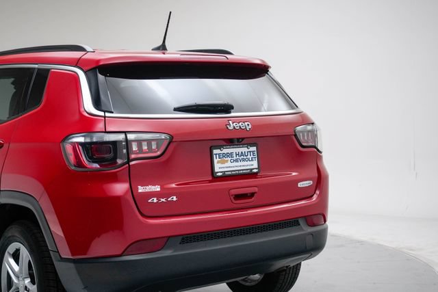 Used 2024 Jeep Compass Latitude AWD/4WD image 5