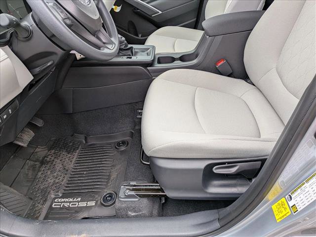 New 2026 Toyota Corolla Cross L AWD/4WD image 4