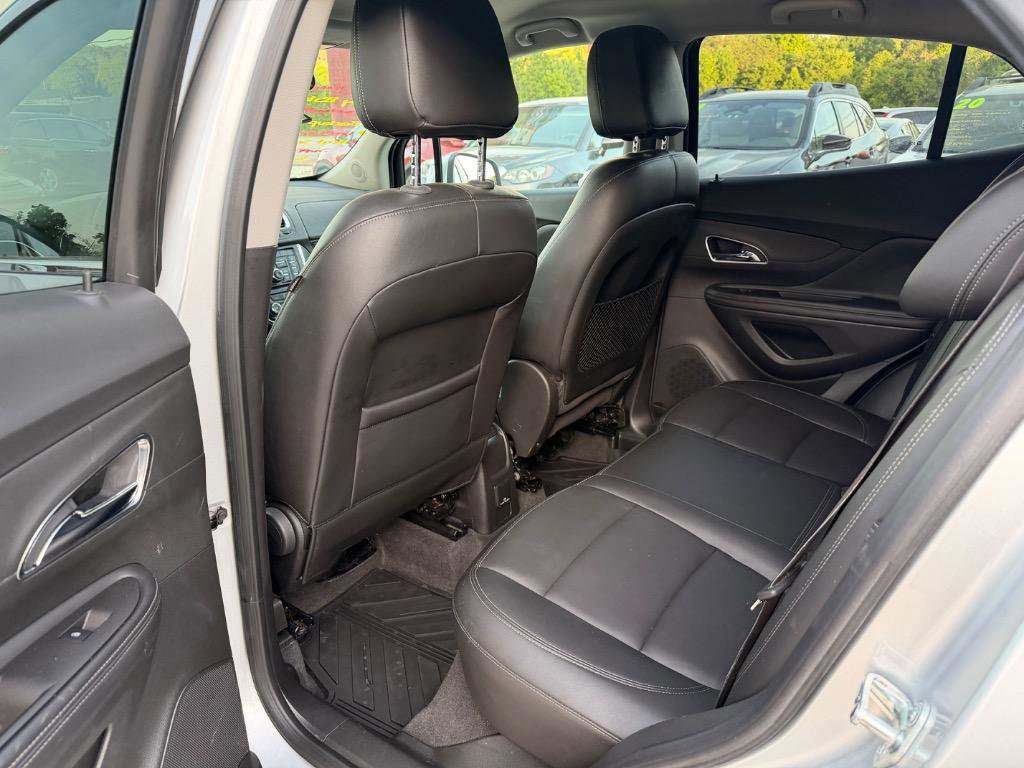 Used 2015 Buick Encore Leather FWD image 6