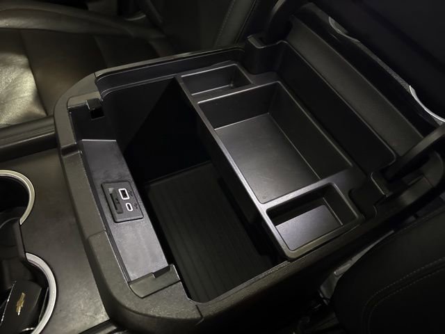 Used 2021 Chevrolet Suburban LT AWD/4WD image 11