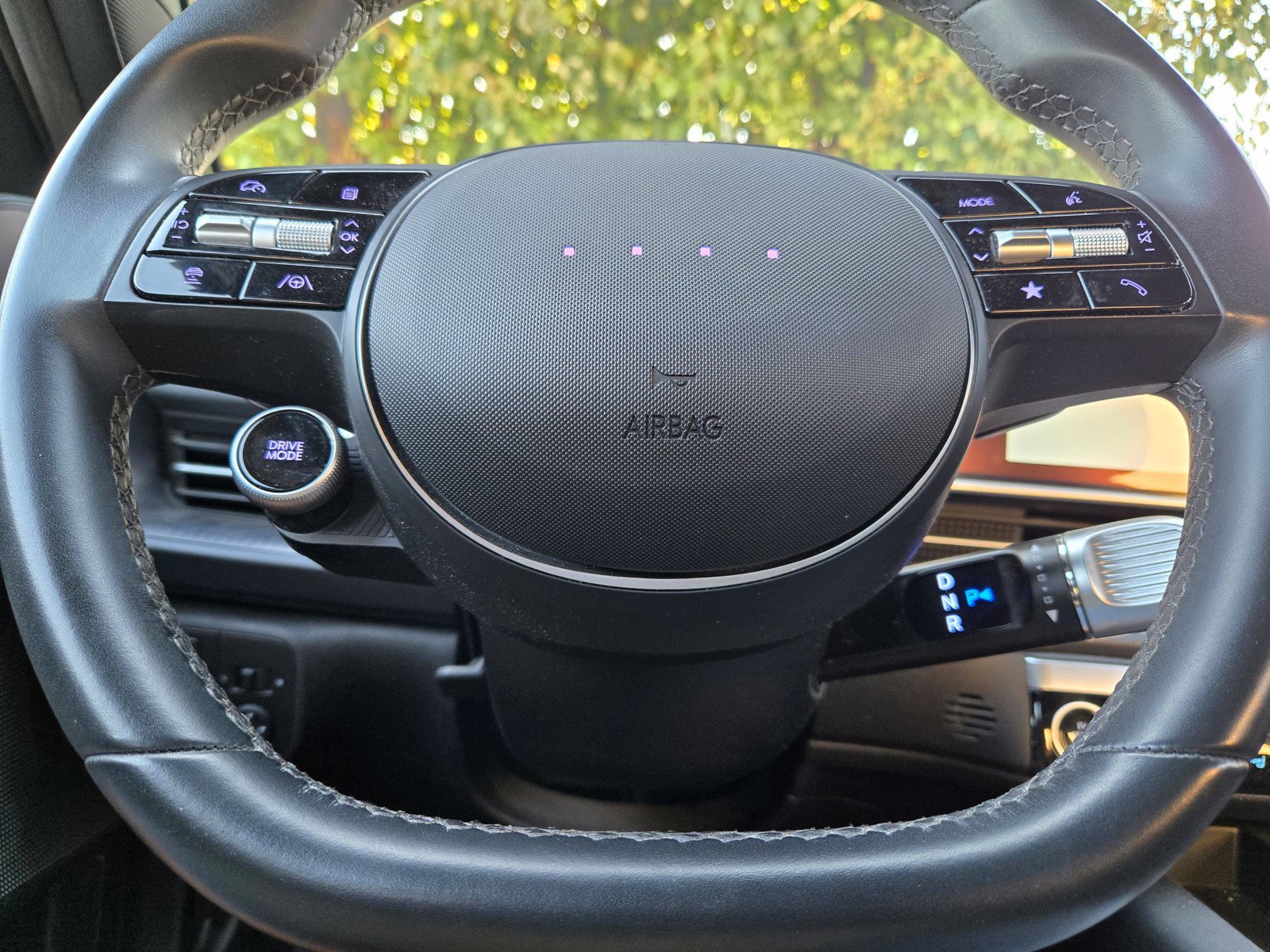 Certified 2025 Hyundai Ioniq 6 SE RWD image 24