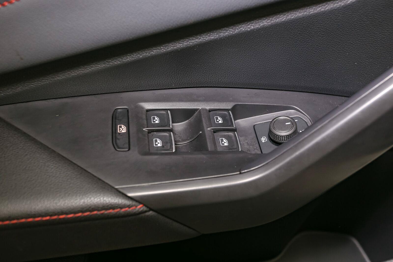 Certified 2025 Volkswagen Jetta GLI Autobahn FWD image 41