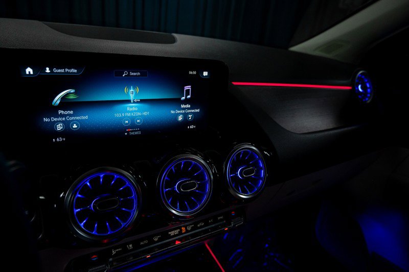 Certified 2023 Mercedes-Benz GLA 250 4MATIC image 18