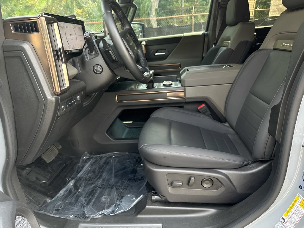 Used 2025 GMC Hummer EV 3X AWD/4WD image 13