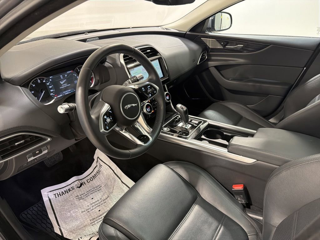 Used 2020 Jaguar XE S AWD/4WD image 10