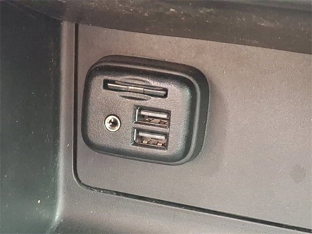 Used 2022 GMC Canyon AT4 w/ Trailering Package image 26