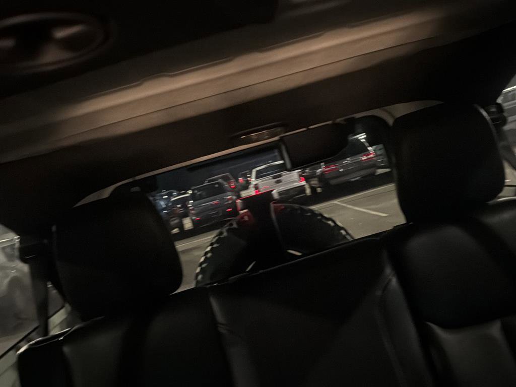 Used 2014 Jeep Wrangler Unlimited Rubicon w/ Connectivity Group image 17